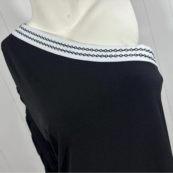 NWT NY & CO Women’s Sz M one shoulder black white blouse 3/4 Sleeve stretch - Picture 5 of 10